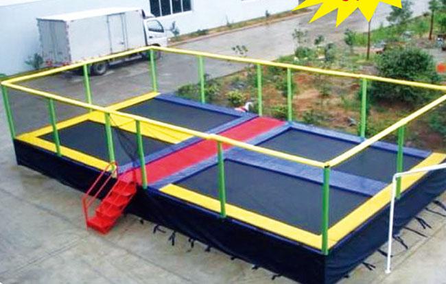 Trampolines With Enclosures Funny Big Safest Trampolines For Kids Toddlers In Amusement Park