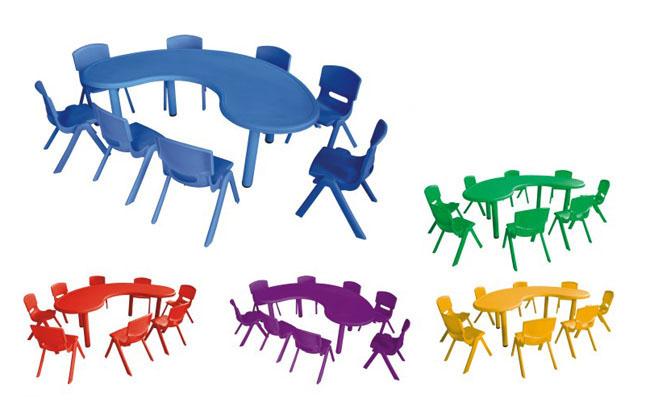 Preschool Classroom Furniture , Kindergarten Classroom Furniture Children Half Moon Group Learning Table